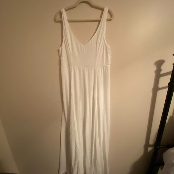 Show Me Your MuMu Elegant White Maxi Dress - Picture 3 of 3